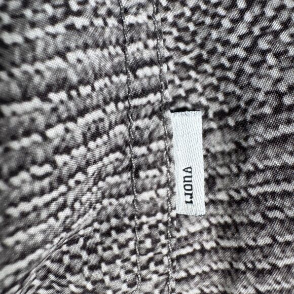 Vuori Kore Shorts Mens Medium Gray Performance Drawstring Lined Athletic Stretch - Picture 10 of 12